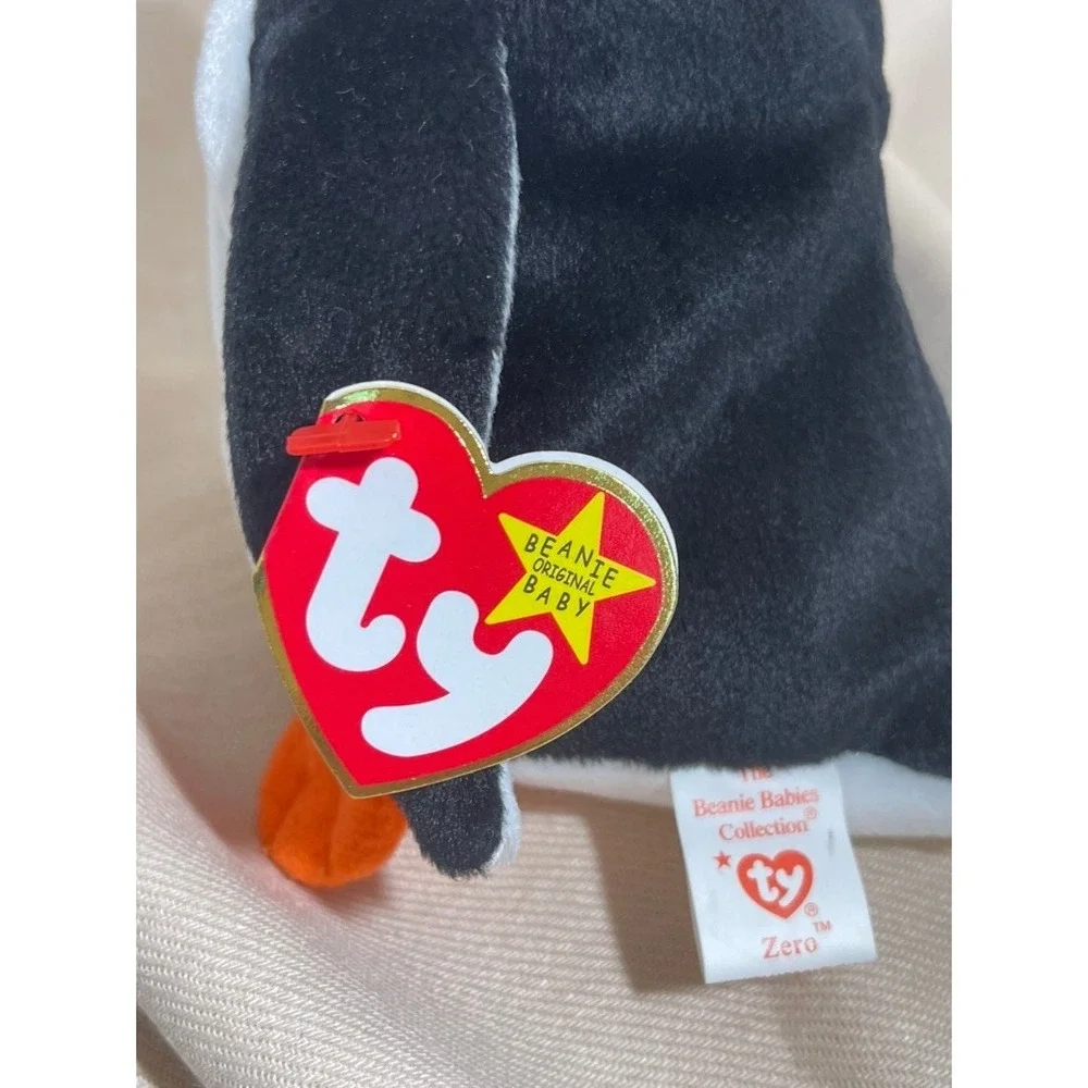 Zero- 1998 Vintage Penguin Beanie Babie